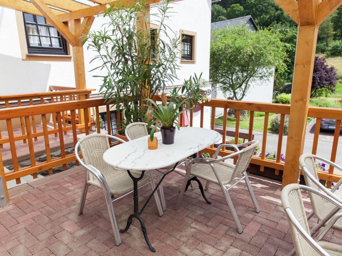 Lavish Apartment In Merschbach Near The Forest Exteriör bild