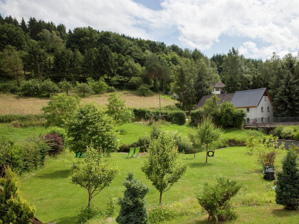 Lavish Apartment In Merschbach Near The Forest Exteriör bild